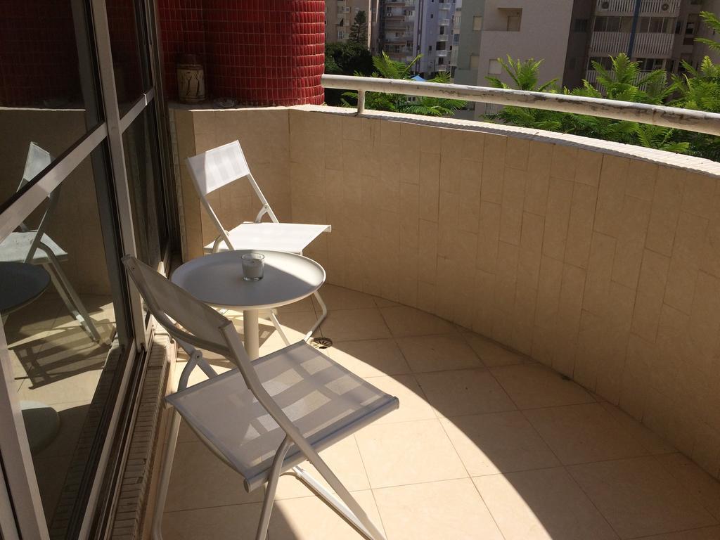 Apartment On Nitza 8A 네타니아 외부 사진